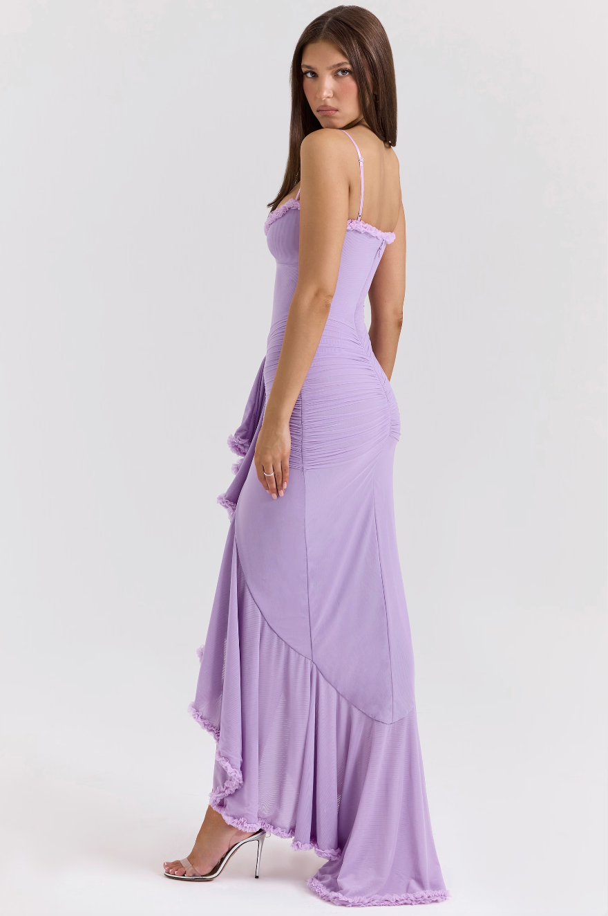 Volant Élégance Dress