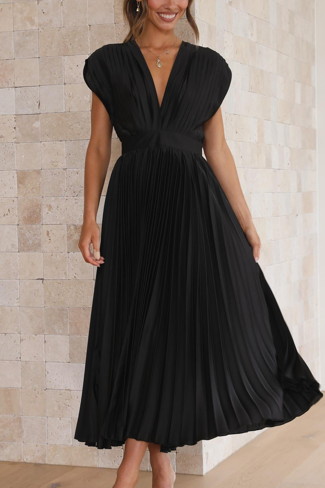 Champagne Élise Dress