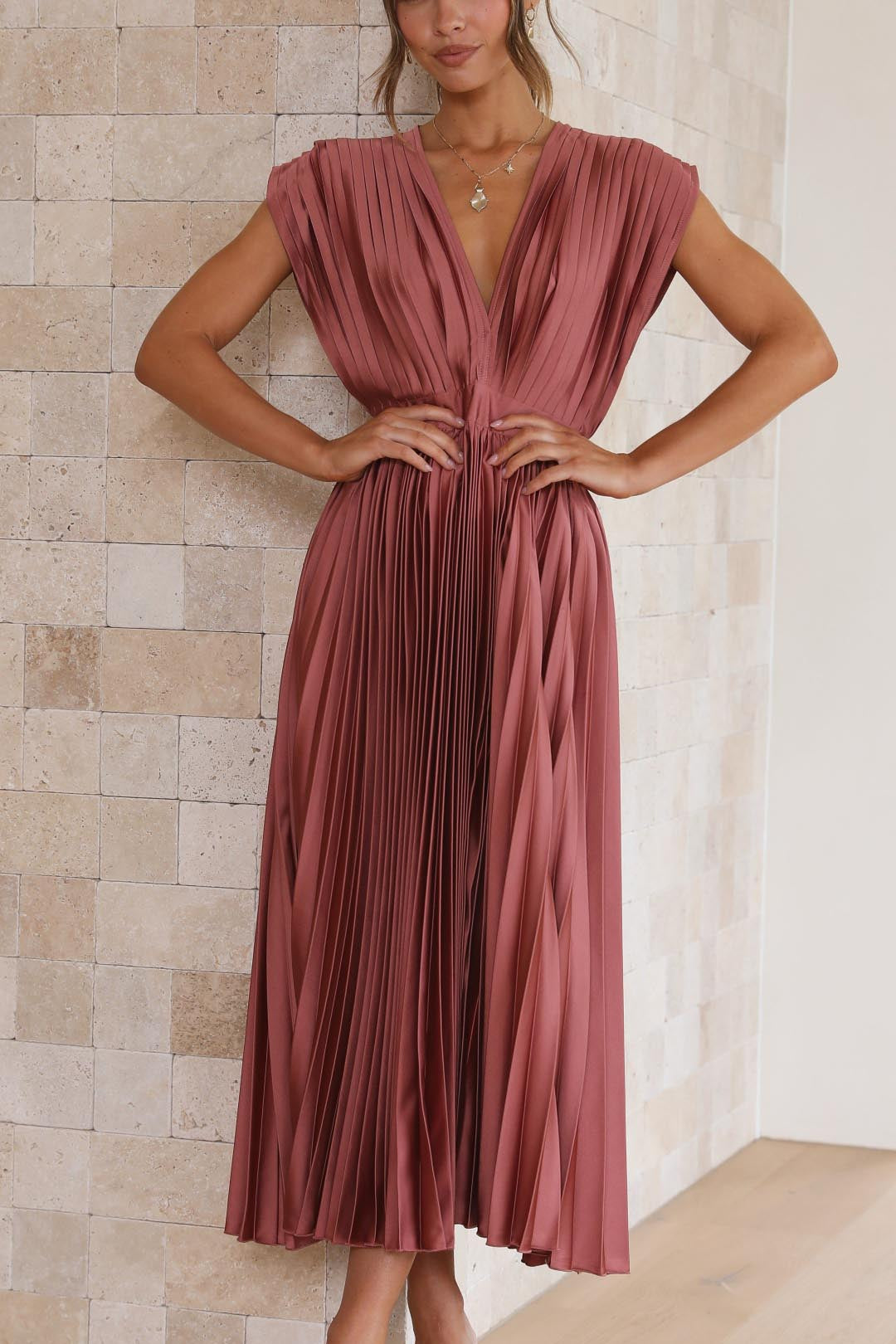 Champagne Élise Dress