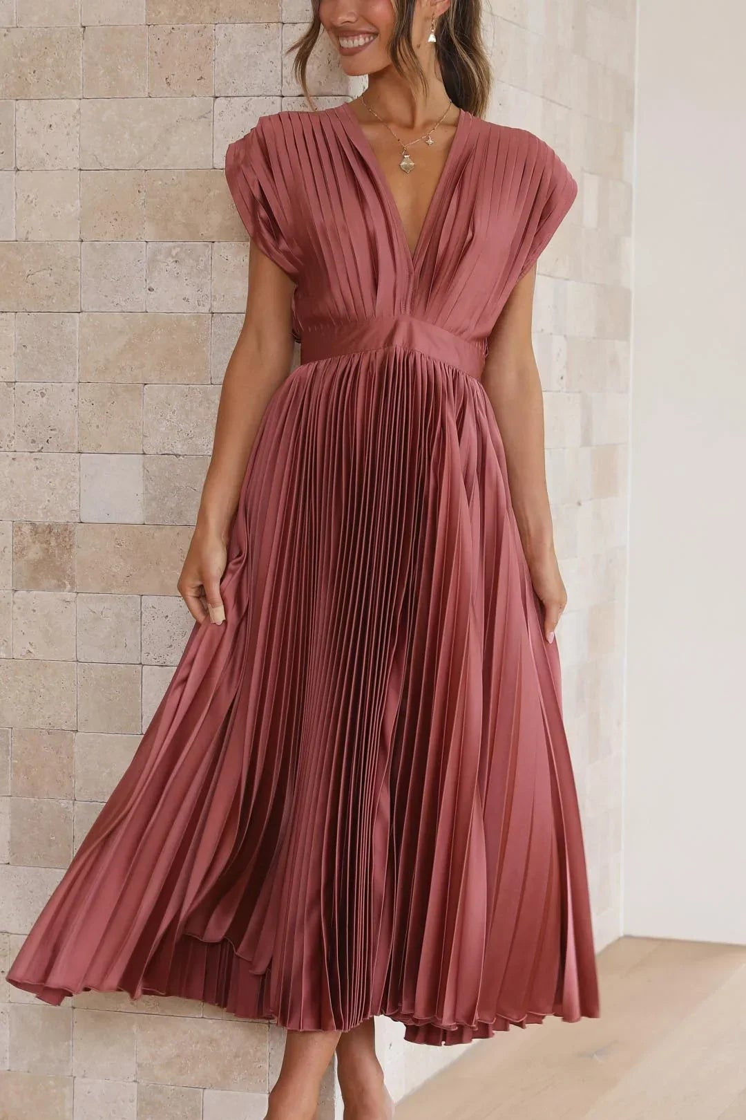 Champagne Élise Dress